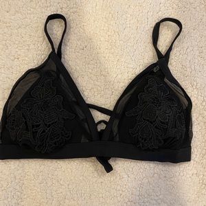 Target brand D/DD bathing suit top with mesh